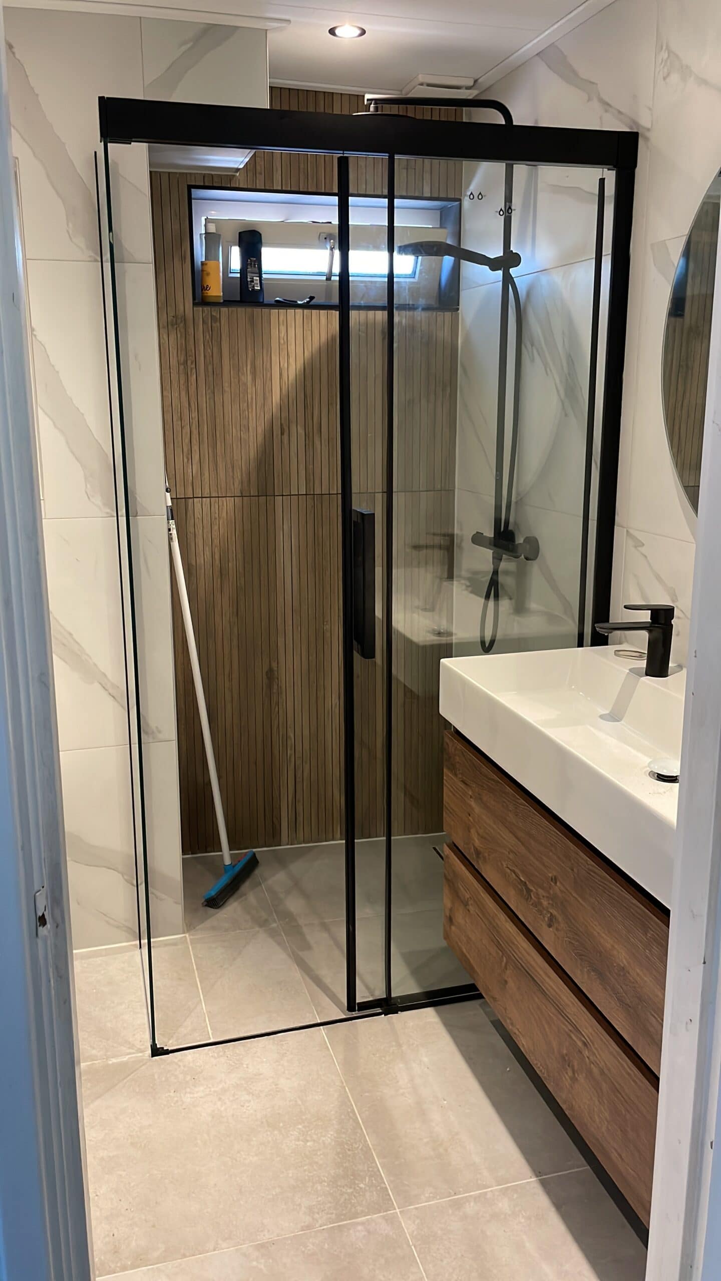 Portfolio Badkamer gerealiseerd door NJB Klussen