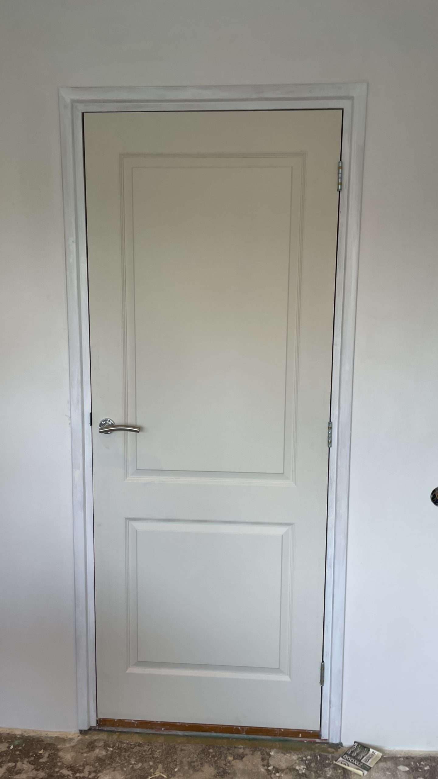 Portfolio Nieuwe binnendeur afgehangen door NJB Klussen in Hoogezand
